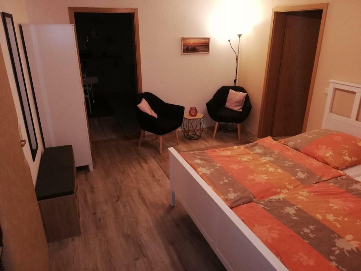 Ferienwohnung Kasper บาดเบเดอร์เคซา ภายนอก รูปภาพ
